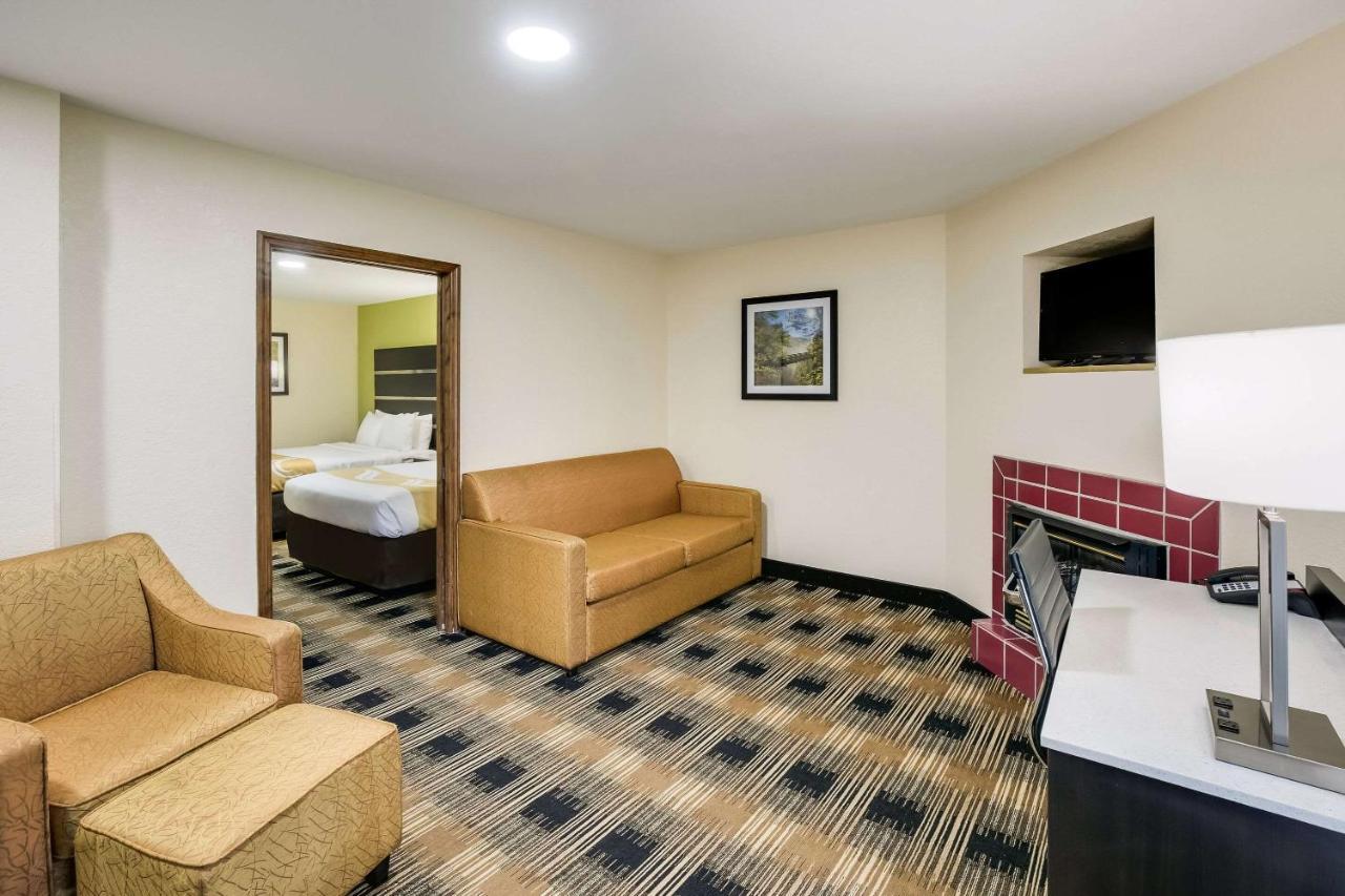 Quality Inn & Suites Mt Chalet Клейтън Екстериор снимка