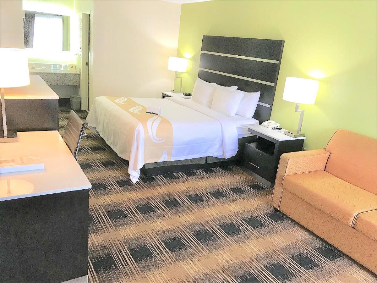 Quality Inn & Suites Mt Chalet Клейтън Екстериор снимка